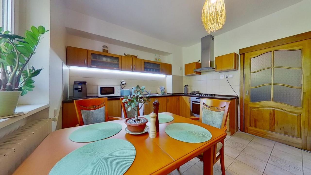 Bed and Breakfast Ron De Mar - Flamingo Pezinok Exterior foto